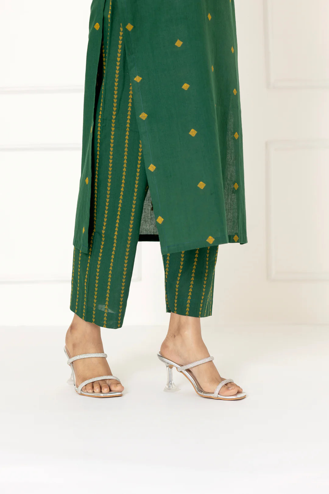 Dark Green Handloom Cotton Co-Ord Set – Comfortable Everyday Ethnic Wear