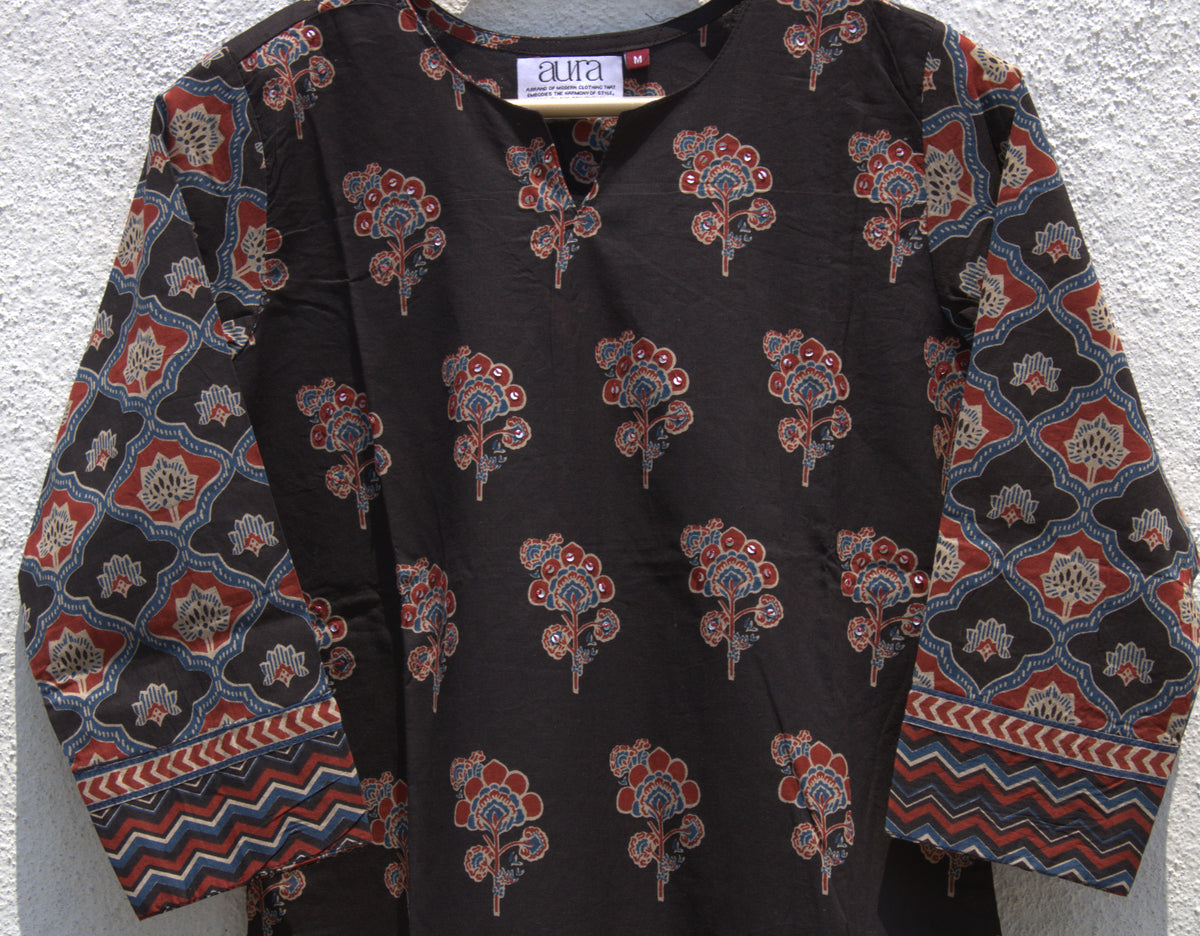 Black Floral Motif Pure Cotton Straight Long Kurta