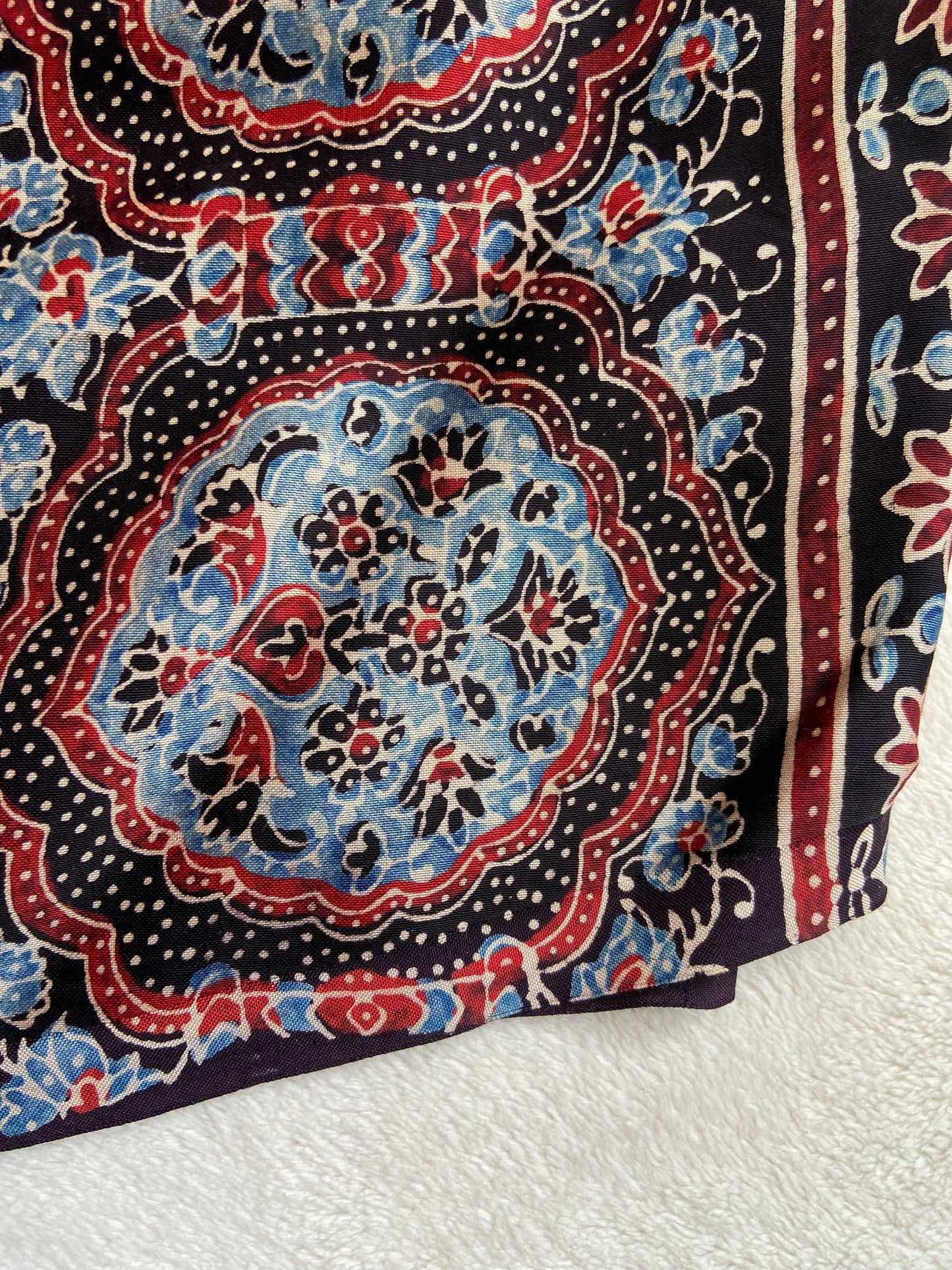 Dots Modal Silk Dupatta