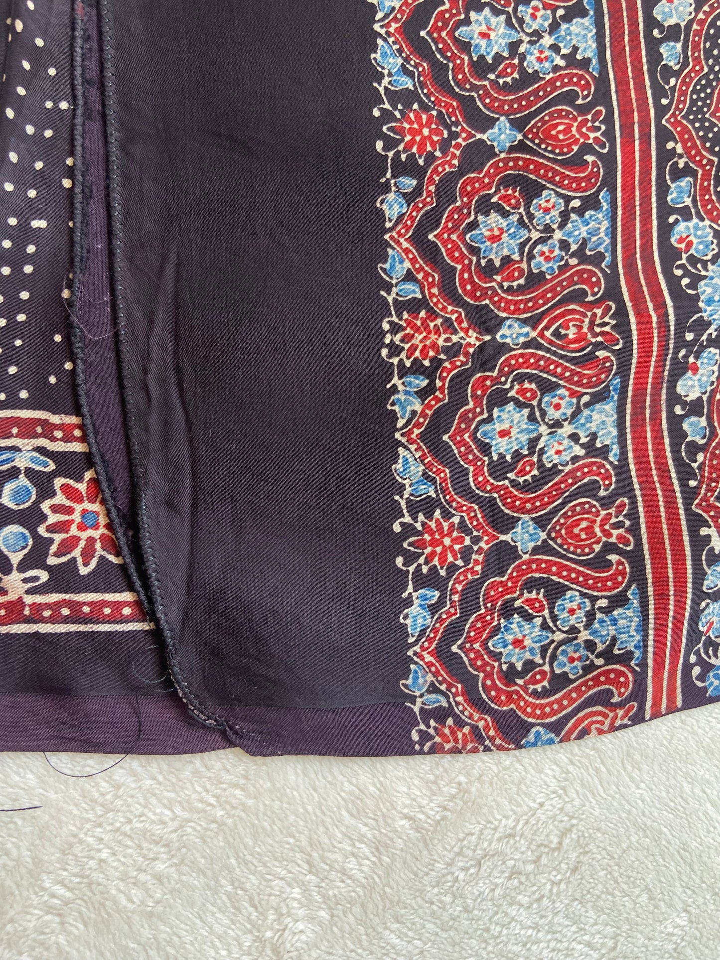 Dots Modal Silk Dupatta